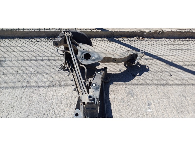 Recambio de puente trasero para bmw serie x1 (f48) sdrive18d referencia OEM IAM 33306851560  