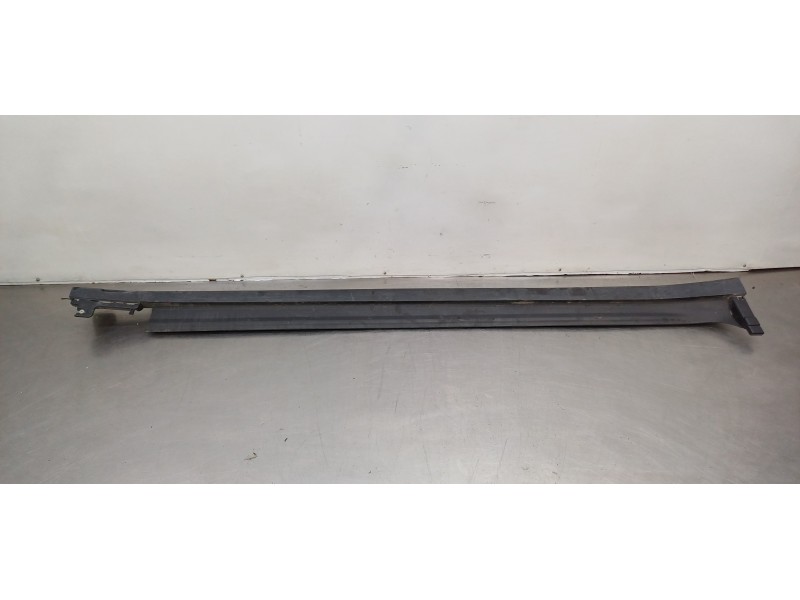 Recambio de faldon lateral para bmw serie x3 (g01) xdrive20d referencia OEM IAM 51777400676  