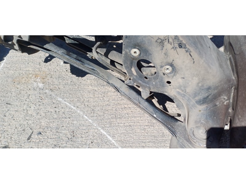 Recambio de puente trasero para bmw serie x1 (f48) sdrive18d referencia OEM IAM 33306851560  