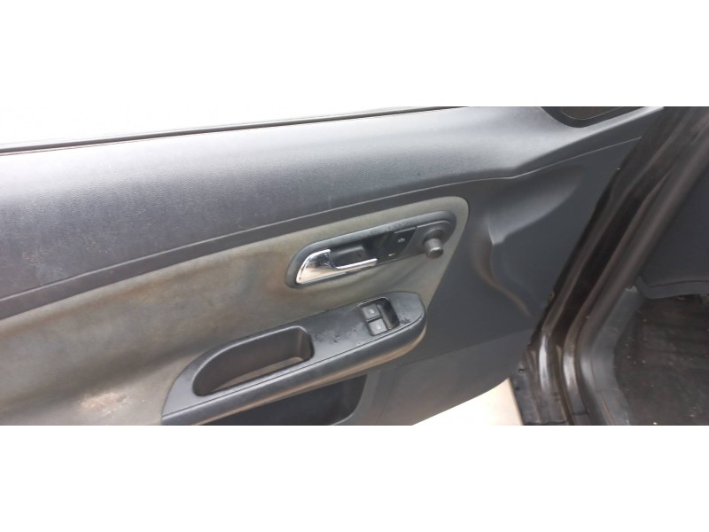 seat cordoba berlina (6l2) del año 2004