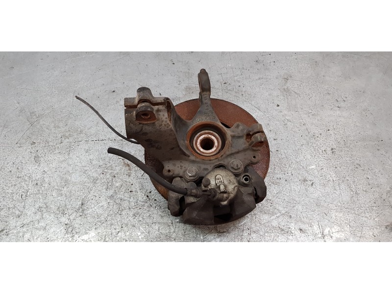 Recambio de mangueta delantera derecha para ford c-max titanium referencia OEM IAM AV613K170   Recambio de mangueta delantera derecha para ford c-max titanium referencia OEM IAM AV613K170