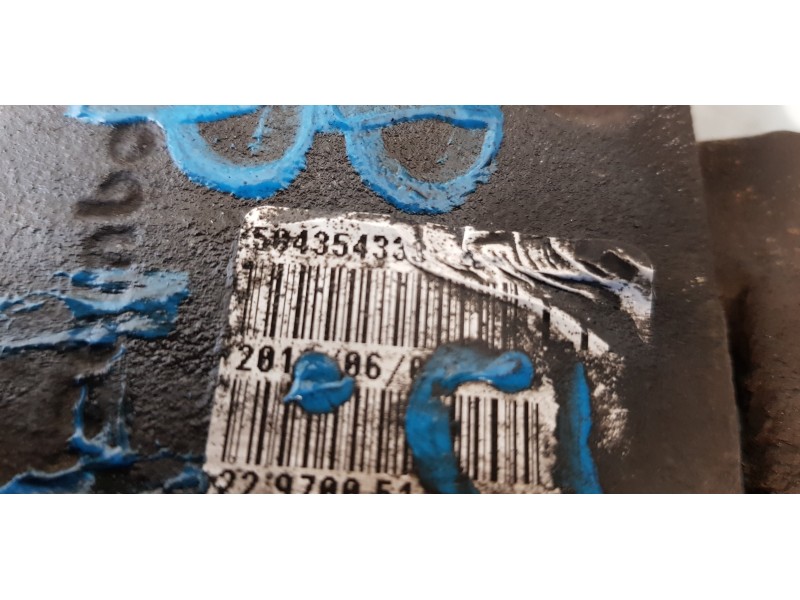 Recambio de pinza freno delantera izquierda para iveco daily caja cerrada furgón 3.5 t referencia OEM IAM 504354333   Recambio de pinza freno delantera izquierda para iveco daily caja cerrada furgón 3.5 t referencia OEM IAM 504354333