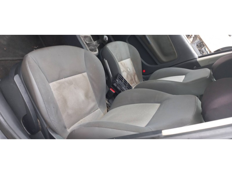 seat cordoba berlina (6l2) del año 2004