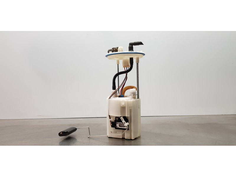 Recambio de aforador para hyundai ix35 style 2wd referencia OEM IAM 311102Y110   Recambio de aforador para hyundai ix35 style 2wd referencia OEM IAM 311102Y110