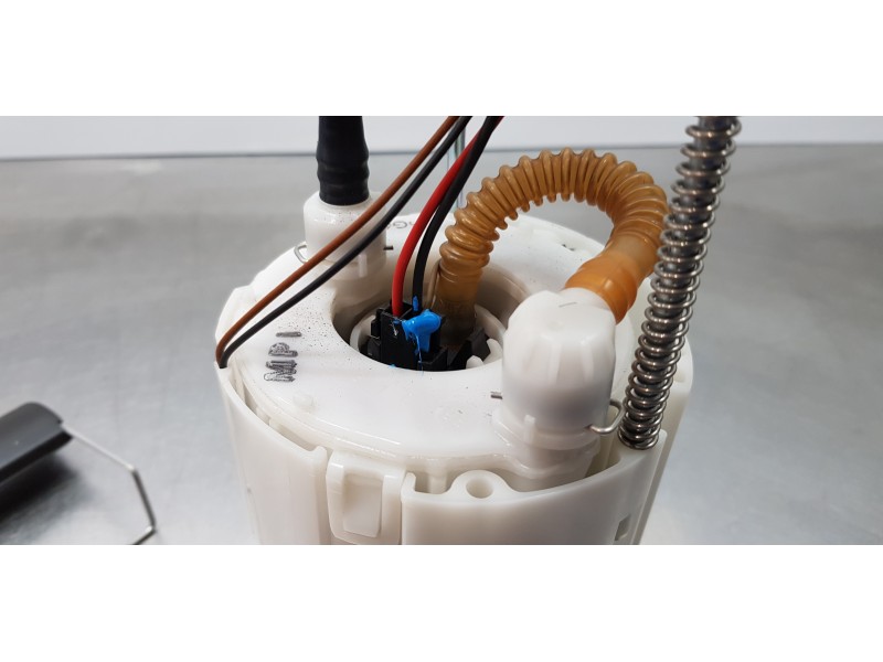 Recambio de aforador para hyundai ix35 style 2wd referencia OEM IAM 311102Y110   Recambio de aforador para hyundai ix35 style 2wd referencia OEM IAM 311102Y110