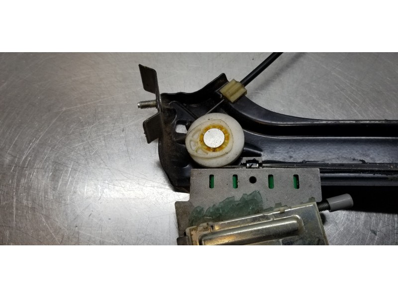 Recambio de elevalunas delantero izquierdo para opel astra twin top cosmo referencia OEM IAM 93187001  