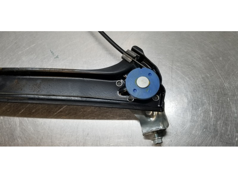 Recambio de elevalunas delantero izquierdo para opel astra twin top cosmo referencia OEM IAM 93187001  