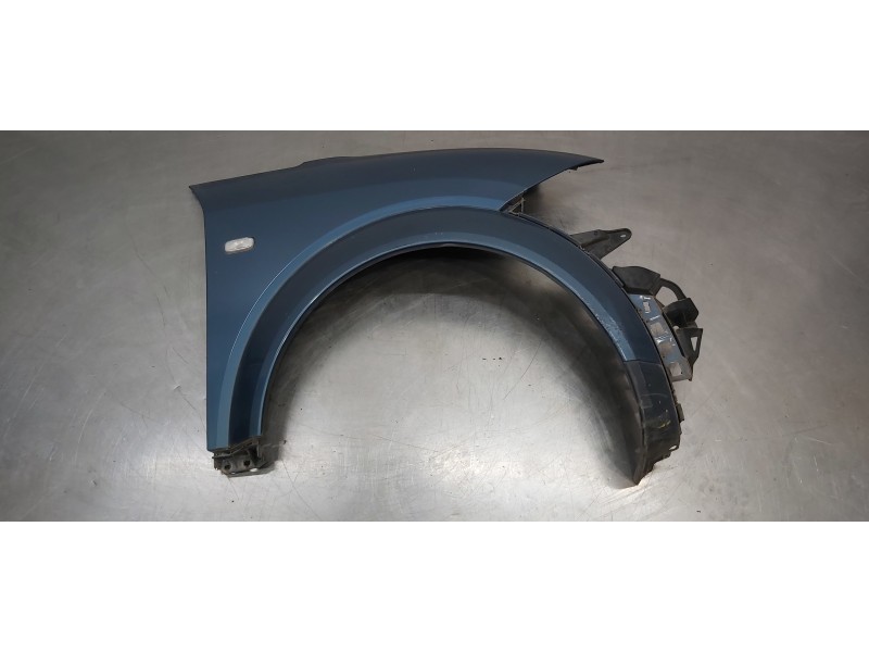 Recambio de aleta delantera derecha para audi a2 (8z) 1.4 tdi (55kw) referencia OEM IAM    Recambio de aleta delantera derecha para audi a2 (8z) 1.4 tdi (55kw) referencia OEM IAM