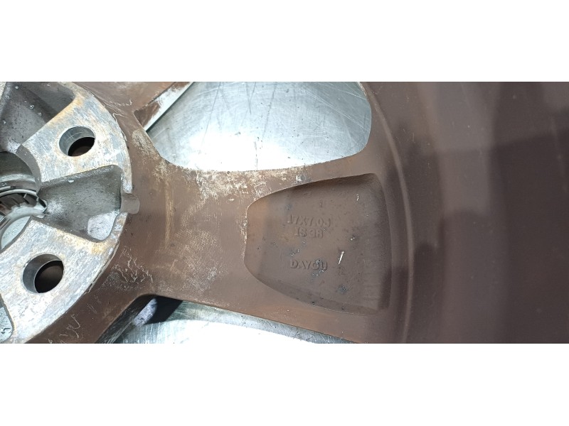 Recambio de llanta para opel mokka selective referencia OEM IAM 95396384  