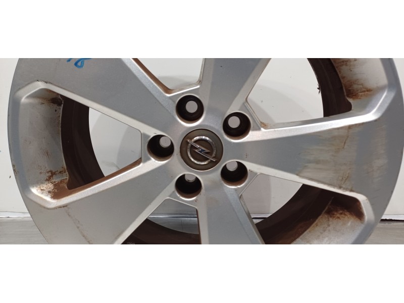 Recambio de llanta para opel mokka selective referencia OEM IAM 95396384   Recambio de llanta para opel mokka selective referencia OEM IAM 95396384