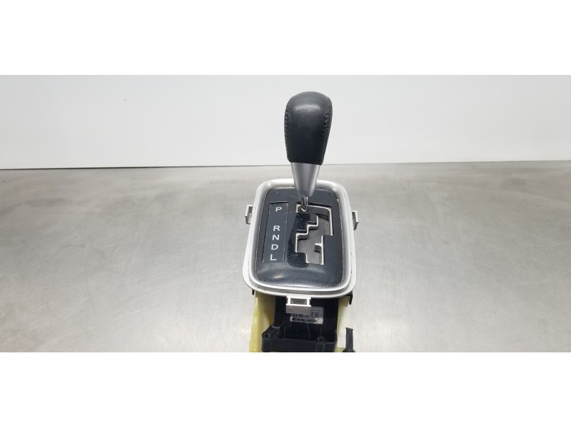 Recambio de palanca cambio para mitsubishi outlander (gf0) motion 2wd referencia OEM IAM 2400A378  