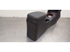 Recambio de apoyabrazos central para hyundai kona klass 2wd referencia OEM IAM 84660J9000TRY 84611J9000TRY  2