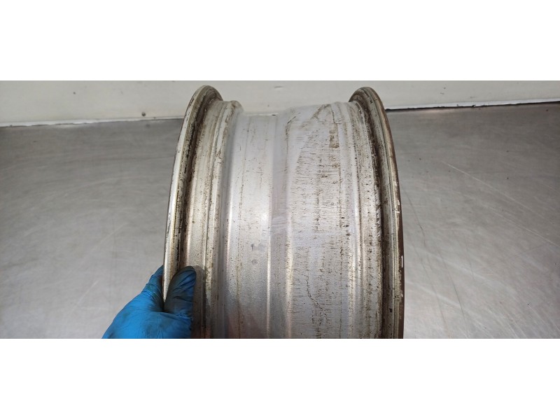 Recambio de llanta para opel mokka selective referencia OEM IAM 95396384  