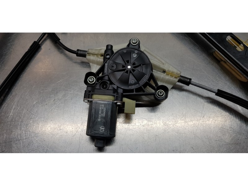 Recambio de elevalunas delantero izquierdo para seat leon sportstourer (kl8) xcellence referencia OEM IAM 5FA837461B 5Q0959801C 