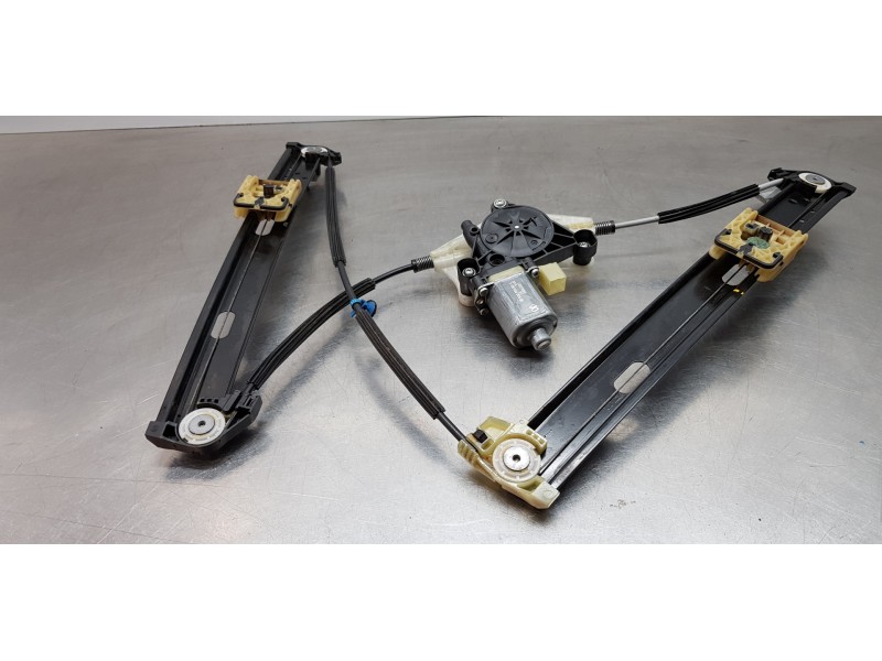 Recambio de elevalunas delantero izquierdo para seat leon sportstourer (kl8) xcellence referencia OEM IAM 5FA837461B 5Q0959801C 