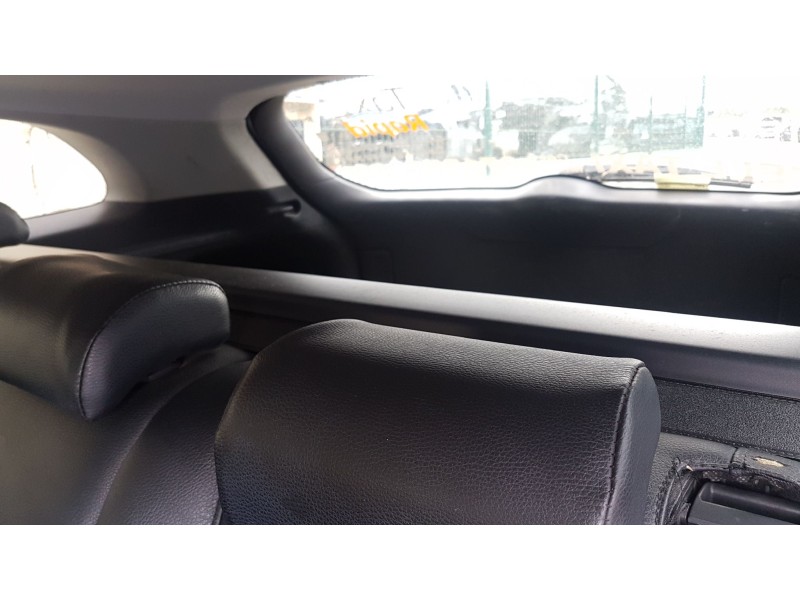 toyota avensis cross sport (t27) del año 2010