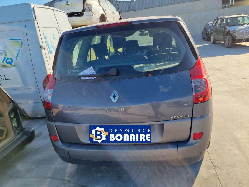 renault scenic ii del año 2007