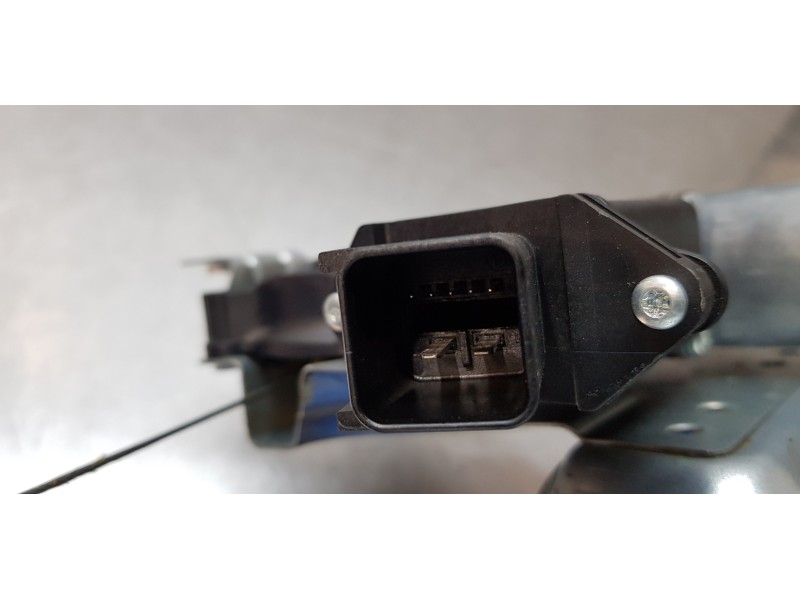 Recambio de elevalunas trasero derecho para opel zafira tourer expression referencia OEM IAM 13260142  