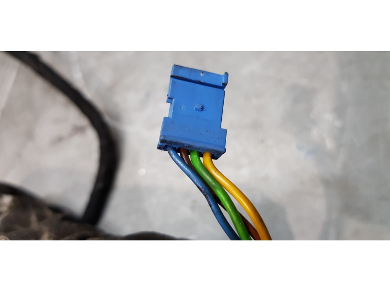 Recambio de cerradura puerta trasera izquierda para mercedes clase s (w220) berlina 320 (220.065) referencia OEM IAM 2207304135 