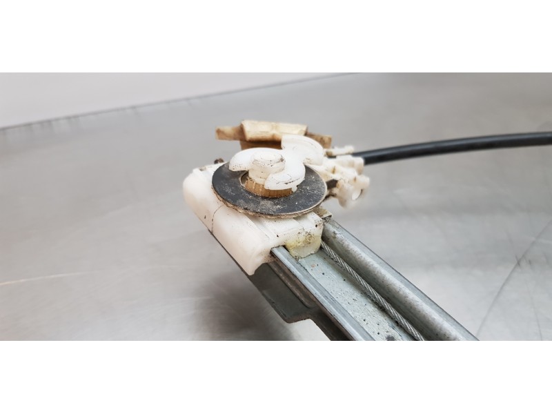 Recambio de elevalunas delantero derecho para renault espace iv (jk0) initiale referencia OEM IAM 8200017894  