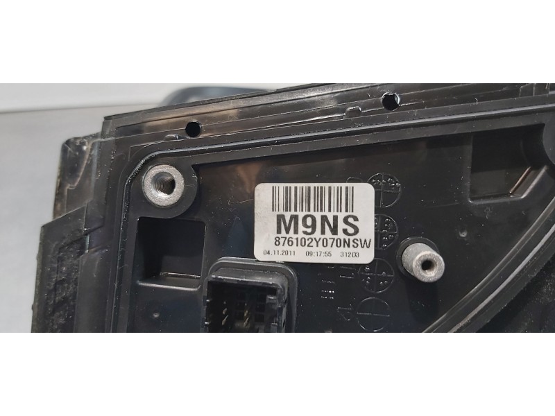 Recambio de retrovisor izquierdo para hyundai ix35 style 2wd referencia OEM IAM 876102Y070  