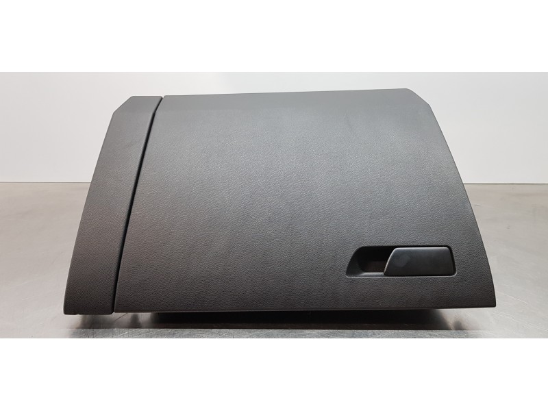Recambio de guantera para seat leon sportstourer (kl8) xcellence referencia OEM IAM 5FB857095F4PK 05FB857095F 5FB857095F