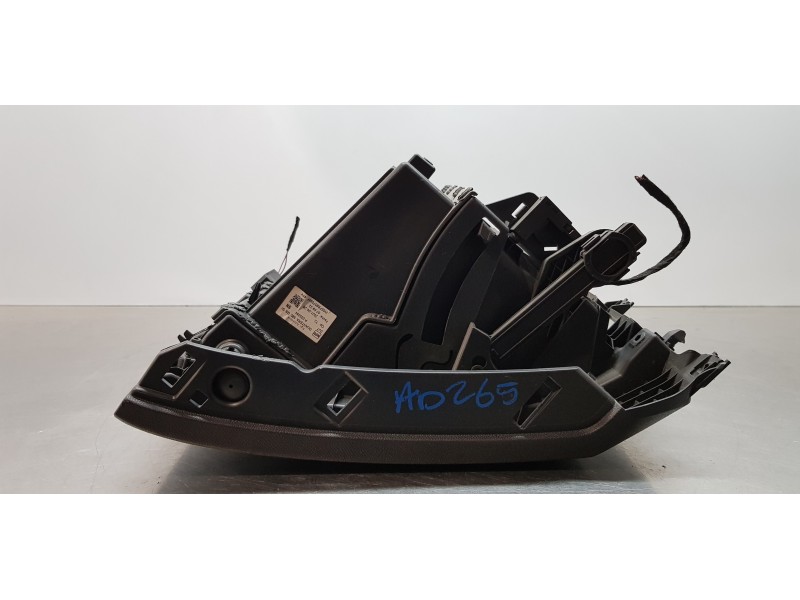 Recambio de guantera para seat leon sportstourer (kl8) xcellence referencia OEM IAM 5FB857095F4PK 05FB857095F 5FB857095F