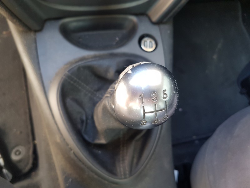 citroen c5 berlina del año 2005