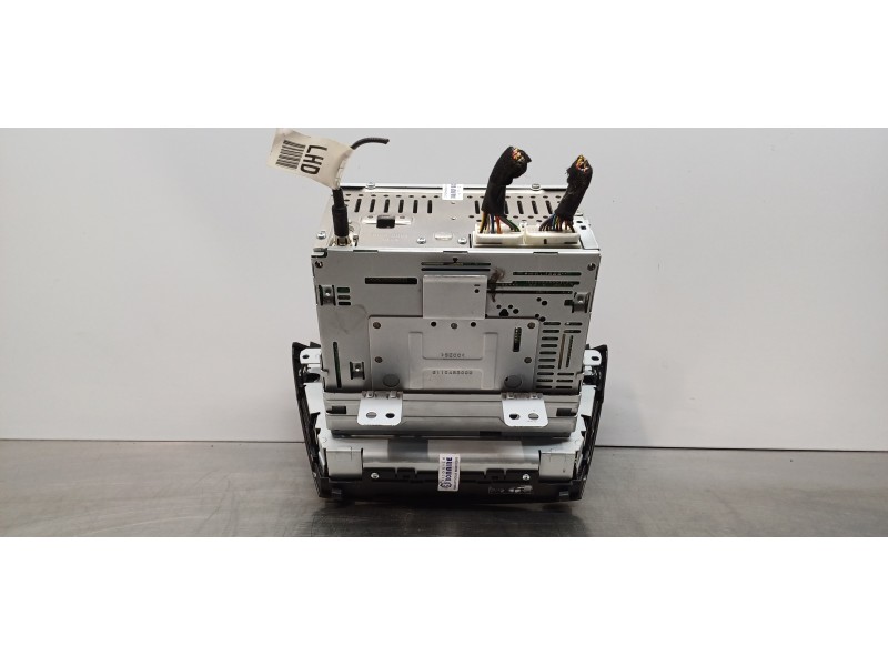 Recambio de sistema audio / radio cd para hyundai ix35 style 2wd referencia OEM IAM 961602Y730TAP  