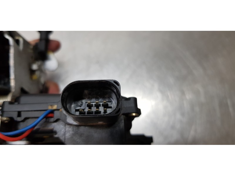 Recambio de cerradura puerta trasera derecha para audi a4 berlina (8e) 2.0 referencia OEM IAM 8E0839016C  