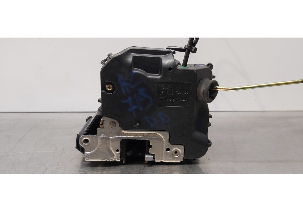 Recambio de cerradura puerta delantera derecha para mercedes clase clk (w209) coupe 320 (209.365) referencia OEM IAM 2097200435 