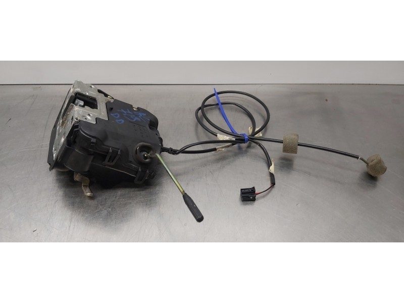 Recambio de cerradura puerta delantera derecha para mercedes clase clk (w209) coupe 320 (209.365) referencia OEM IAM 2097200435 