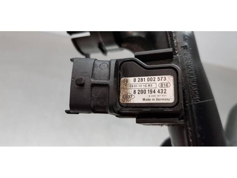 Recambio de tubo presion turbocompresor para renault megane ii berlina 5p authentique referencia OEM IAM 8200166828  