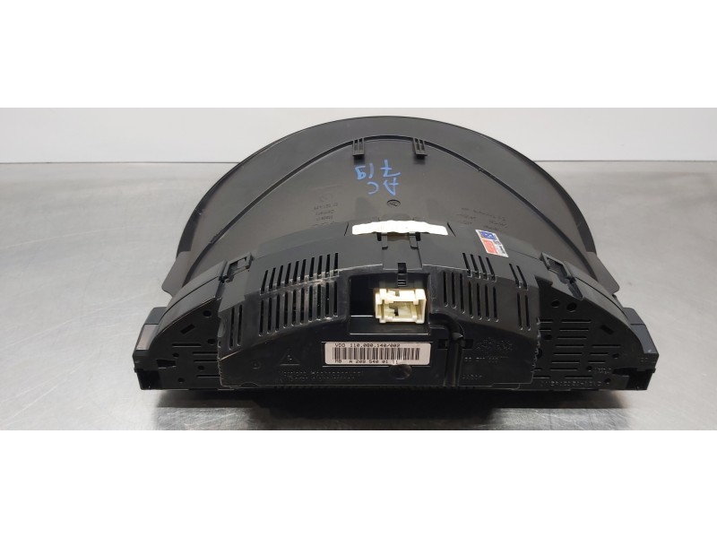 Recambio de cuadro instrumentos para mercedes clase clk (w209) coupe 320 (209.365) referencia OEM IAM A2095400111  