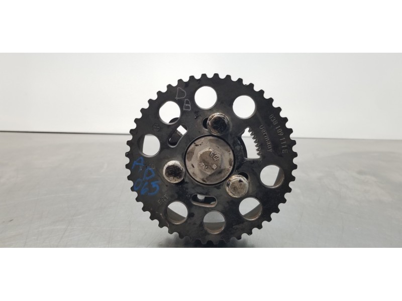 Recambio de arbol de levas para audi a3 (8p) 2.0 tdi ambiente referencia OEM IAM 03G109102B  
