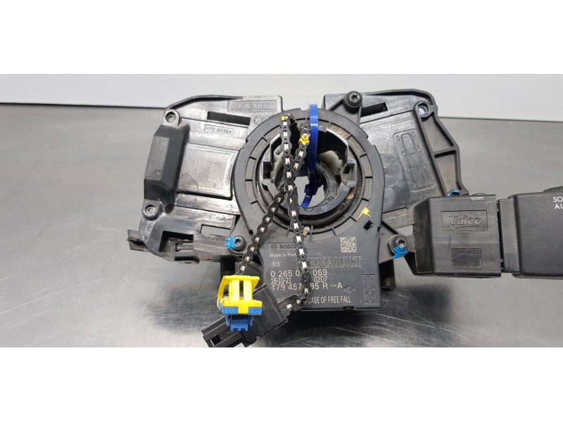 Recambio de mando multifuncion para dacia lodgy laureate referencia OEM IAM 255672302R  