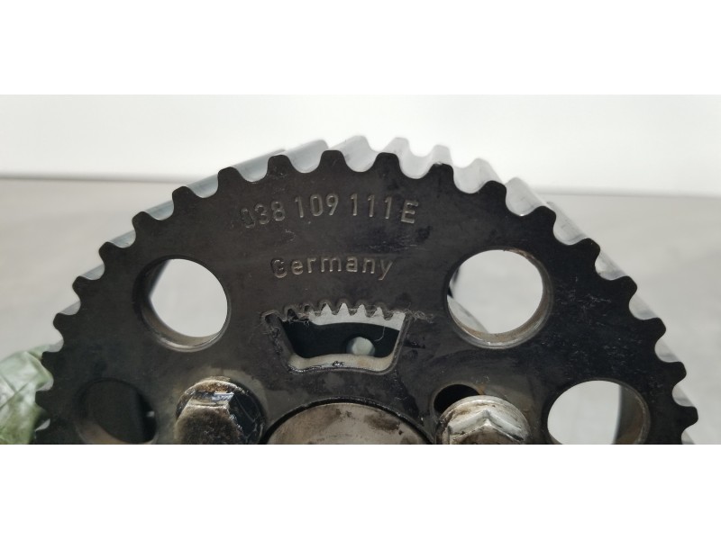 Recambio de arbol de levas para audi a3 (8p) 2.0 tdi ambiente referencia OEM IAM 03G109102B  