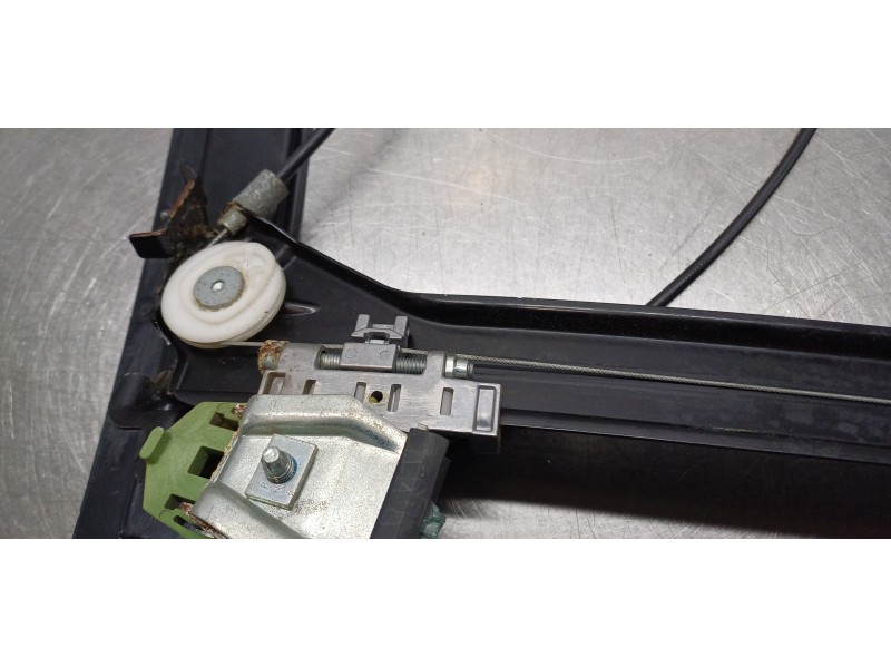 Recambio de elevalunas delantero derecho para mercedes clase clk (w209) coupe 320 (209.365) referencia OEM IAM A2097200846  