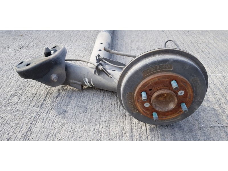 Recambio de puente trasero para ford fiesta (cb1) ambiente referencia OEM IAM 1554595 8V515K952FK  Recambio de puente trasero para ford fiesta (cb1) ambiente referencia OEM IAM 1554595 8V515K952FK