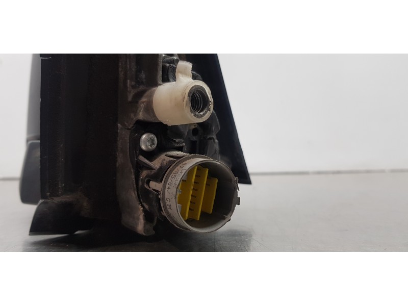 Recambio de retrovisor izquierdo para renault espace iv (jk0) initiale referencia OEM IAM 7701053703  