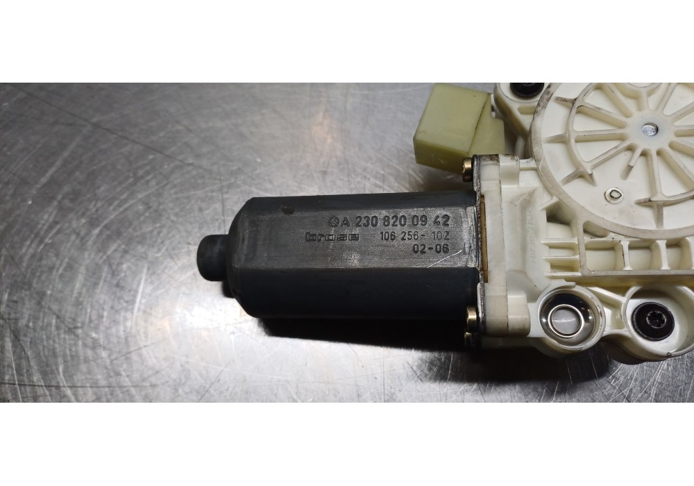 Recambio de elevalunas delantero derecho para mercedes clase clk (w209) coupe 320 (209.365) referencia OEM IAM A2097200846  