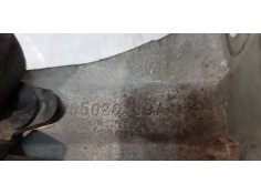 Recambio de soporte / guia puerta corredera para chrysler grand voyager limited referencia OEM IAM 05020899AA   2