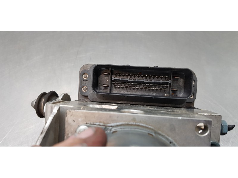 Recambio de abs para audi a8 (4hc/4hl) 3.0 tdi clean diesel quattro referencia OEM IAM 4H0614517R 0265250585 