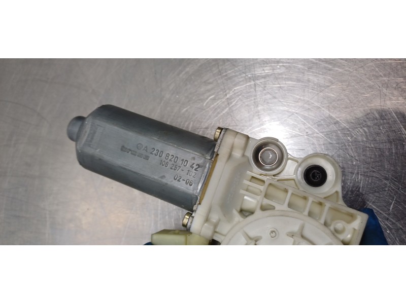 Recambio de elevalunas delantero izquierdo para mercedes clase clk (w209) coupe 320 (209.365) referencia OEM IAM A2097200746   Recambio de elevalunas delantero izquierdo para mercedes clase clk (w209) coupe 320 (209.365) referencia OEM IAM A2097200746