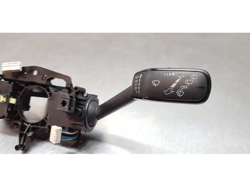 Recambio de mando multifuncion para seat leon sportstourer (kl8) xcellence referencia OEM IAM 5Q1953507FL 5Q1853513AA 5Q1953507F