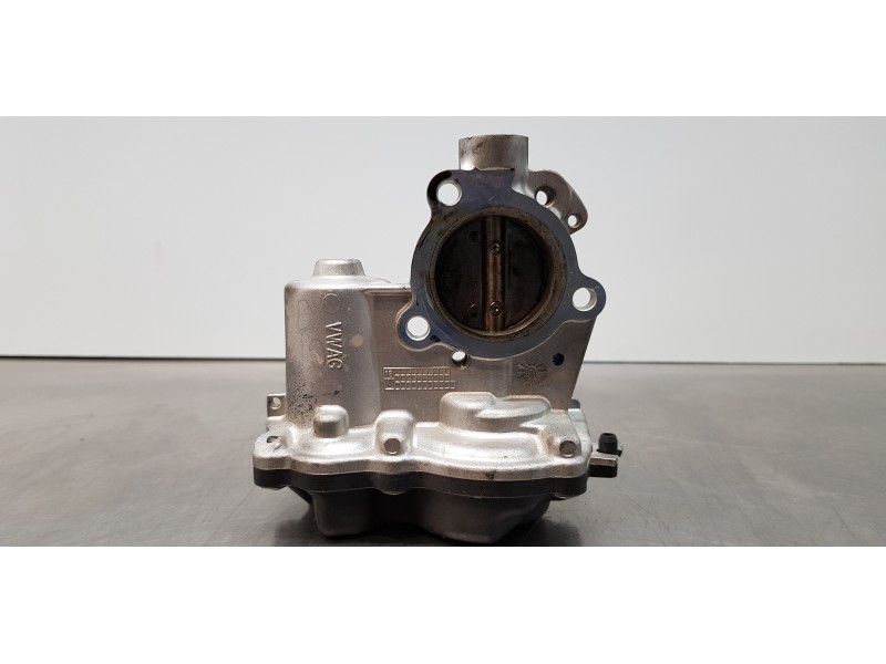 Recambio de caja mariposa para volkswagen polo (6c1) advance bluemotion referencia OEM IAM 04B131501D   Recambio de caja mariposa para volkswagen polo (6c1) advance bluemotion referencia OEM IAM 04B131501D