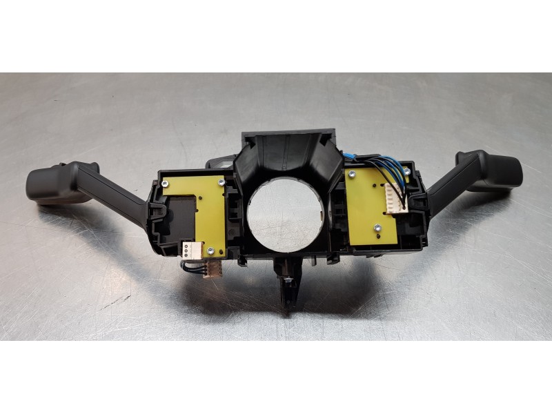 Recambio de mando multifuncion para seat leon sportstourer (kl8) xcellence referencia OEM IAM 5Q1953507FL 5Q1853513AA 5Q1953507F