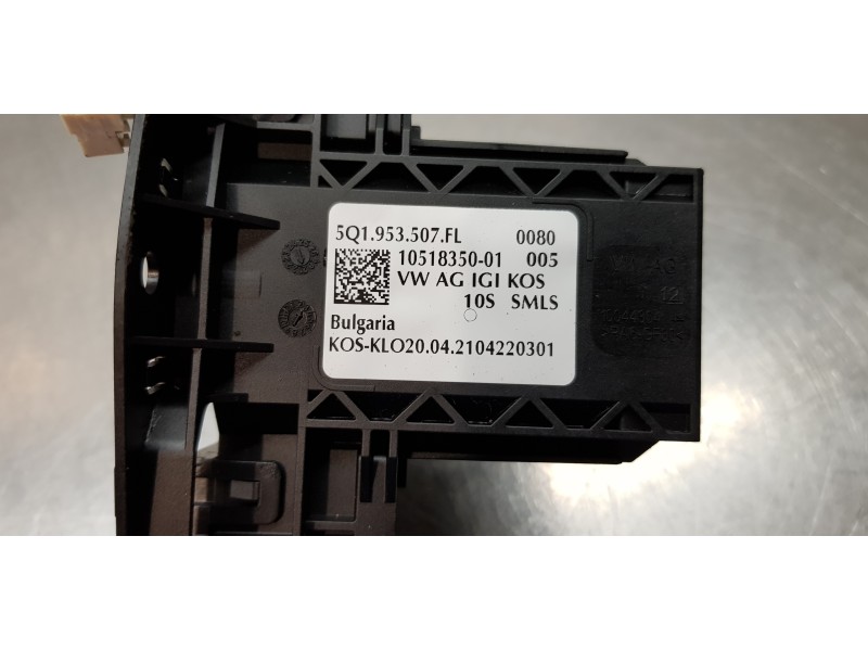 Recambio de mando multifuncion para seat leon sportstourer (kl8) xcellence referencia OEM IAM 5Q1953507FL 5Q1853513AA 5Q1953507F