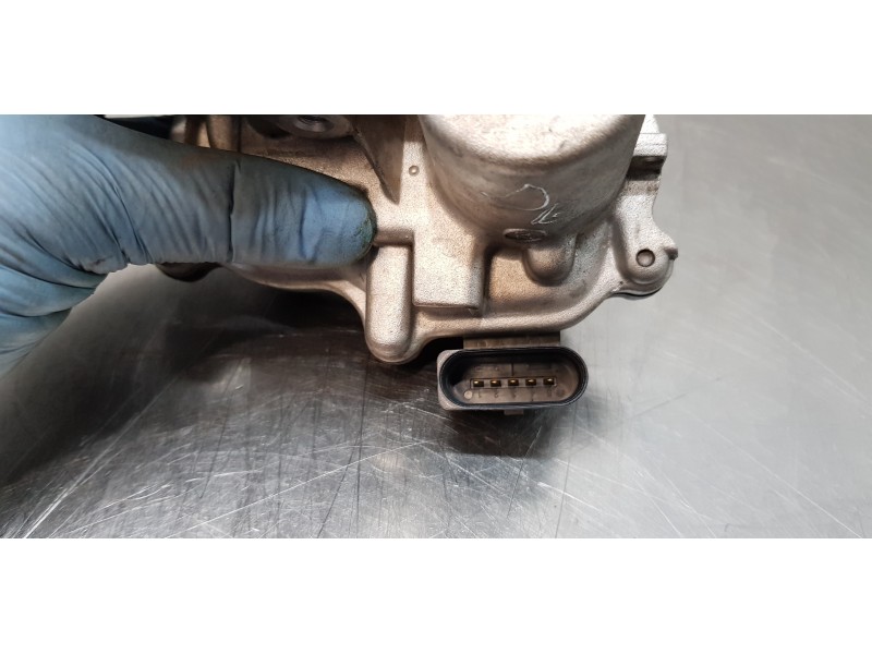 Recambio de caja mariposa para volkswagen polo (6c1) advance bluemotion referencia OEM IAM 04B131501D   Recambio de caja mariposa para volkswagen polo (6c1) advance bluemotion referencia OEM IAM 04B131501D