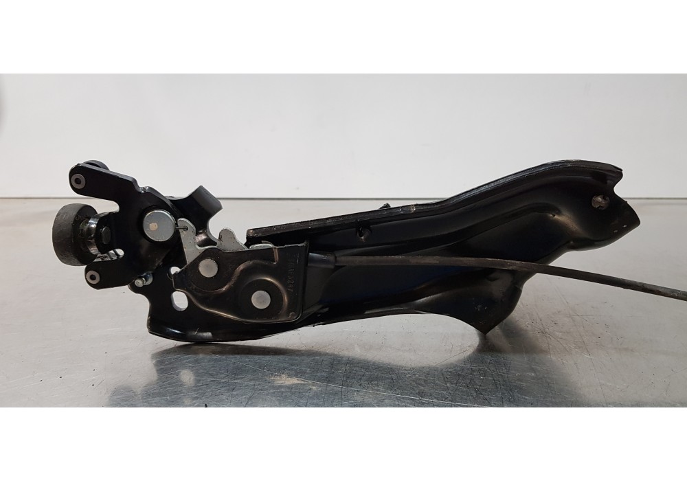 Recambio de soporte / guia puerta corredera para chrysler grand voyager limited referencia OEM IAM 5020920AB  